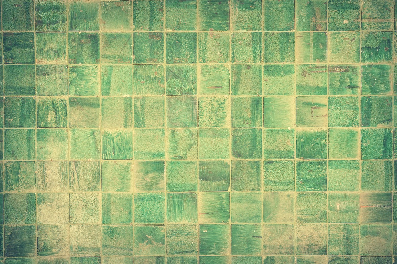 Close-up of book-matched marble wall in a luxury bathroom